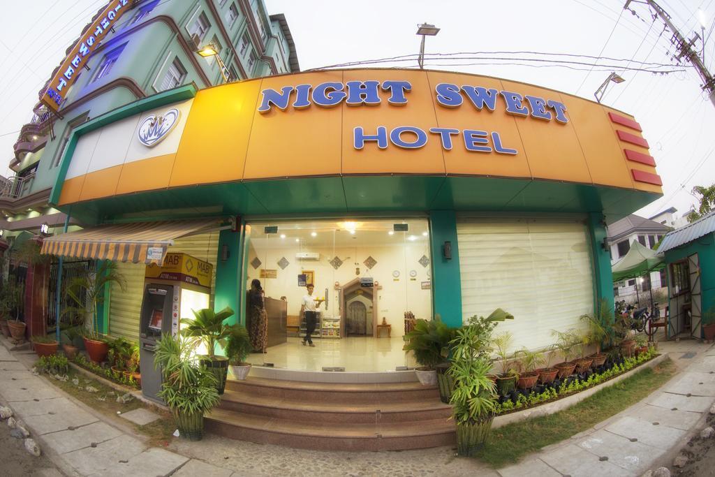 Hotel Night Sweet Mandalay